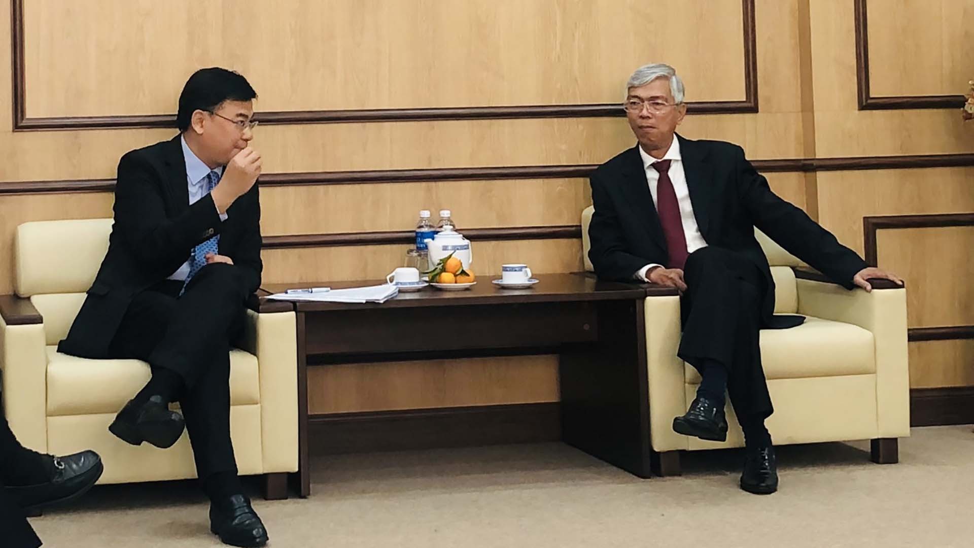  Thứ trưởng Phạm Quang Hiệu làm việc với đồng chí Võ Văn Hoan, Phó Chủ tịch UBND TP. Hồ Chí Minh 