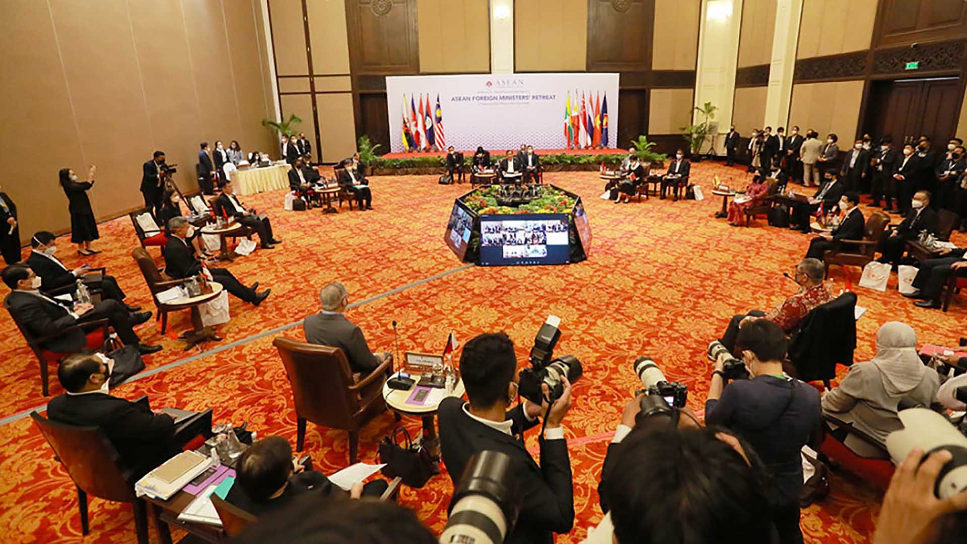 Toàn cảnh Hội nghị hẹp Bộ trưởng Ngoại giao ASEAN tại Campuchia
