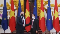 Phó Thủ tướng Lê Văn Thành hội đàm với Phó Chủ tịch điều hành Ủy ban châu Âu