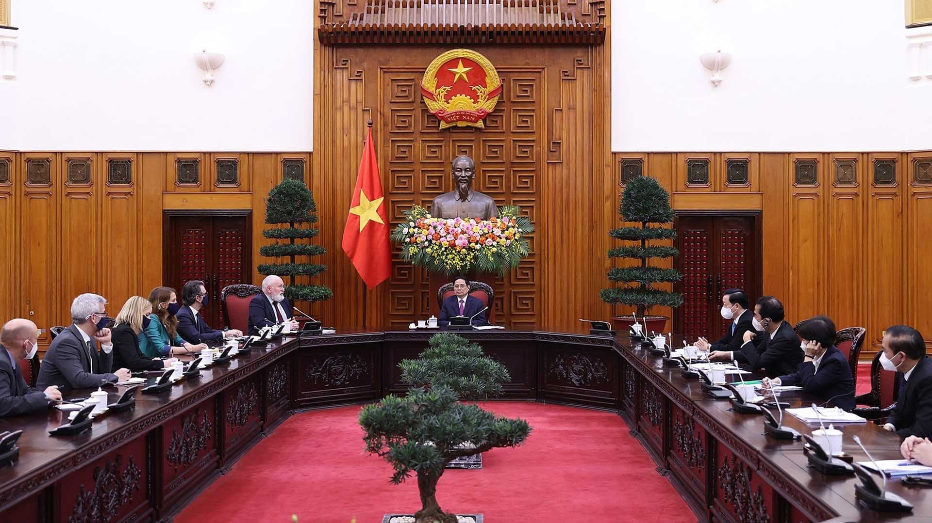 Thủ tướng Phạm Minh Chính tiếp Phó Chủ tịch điều hành Ủy ban châu Âu