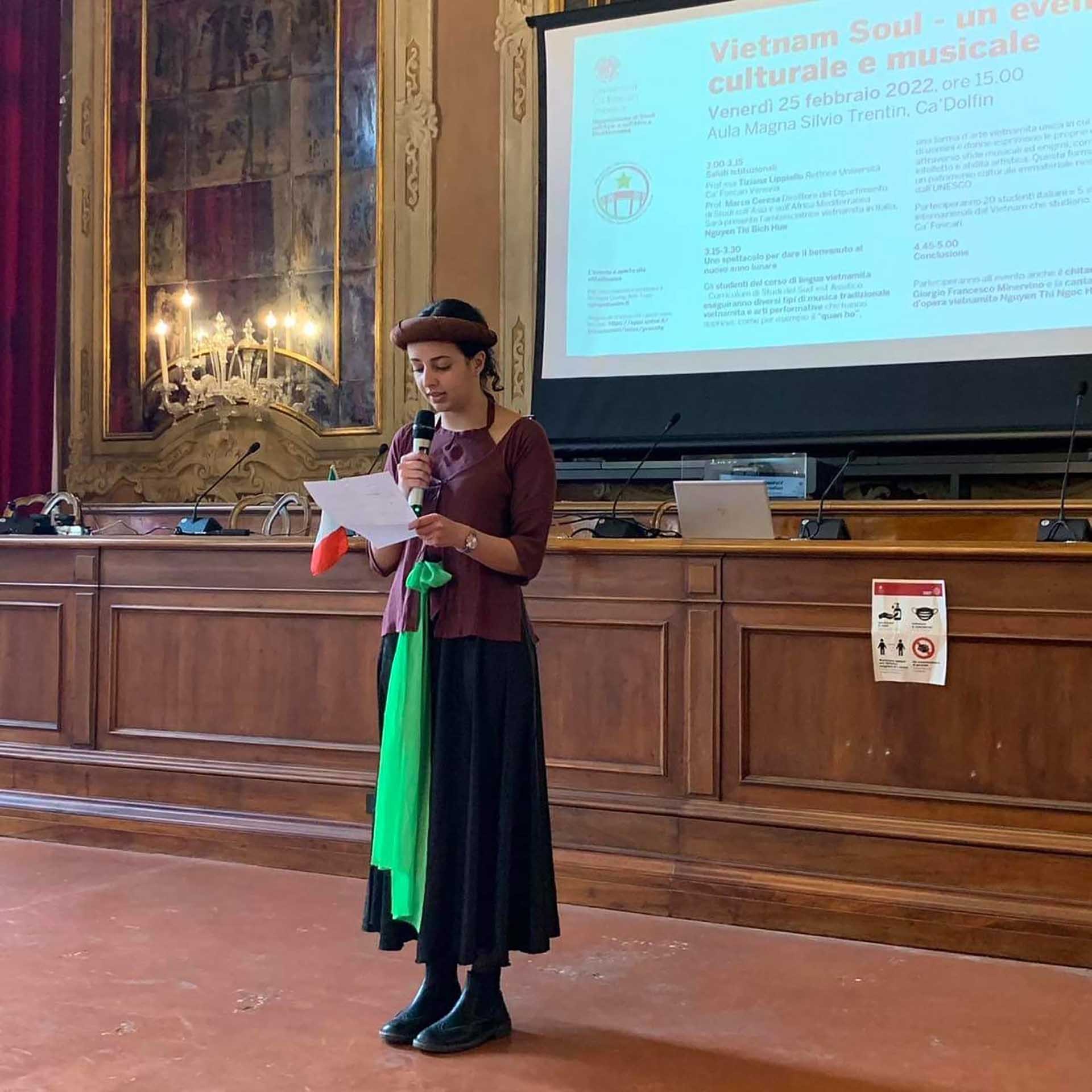 Dạy và học tiếng Việt qua nghệ thuật truyền thống tại Italy