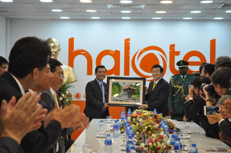 chu ti ch nuo c tham tru so cong ty halotel