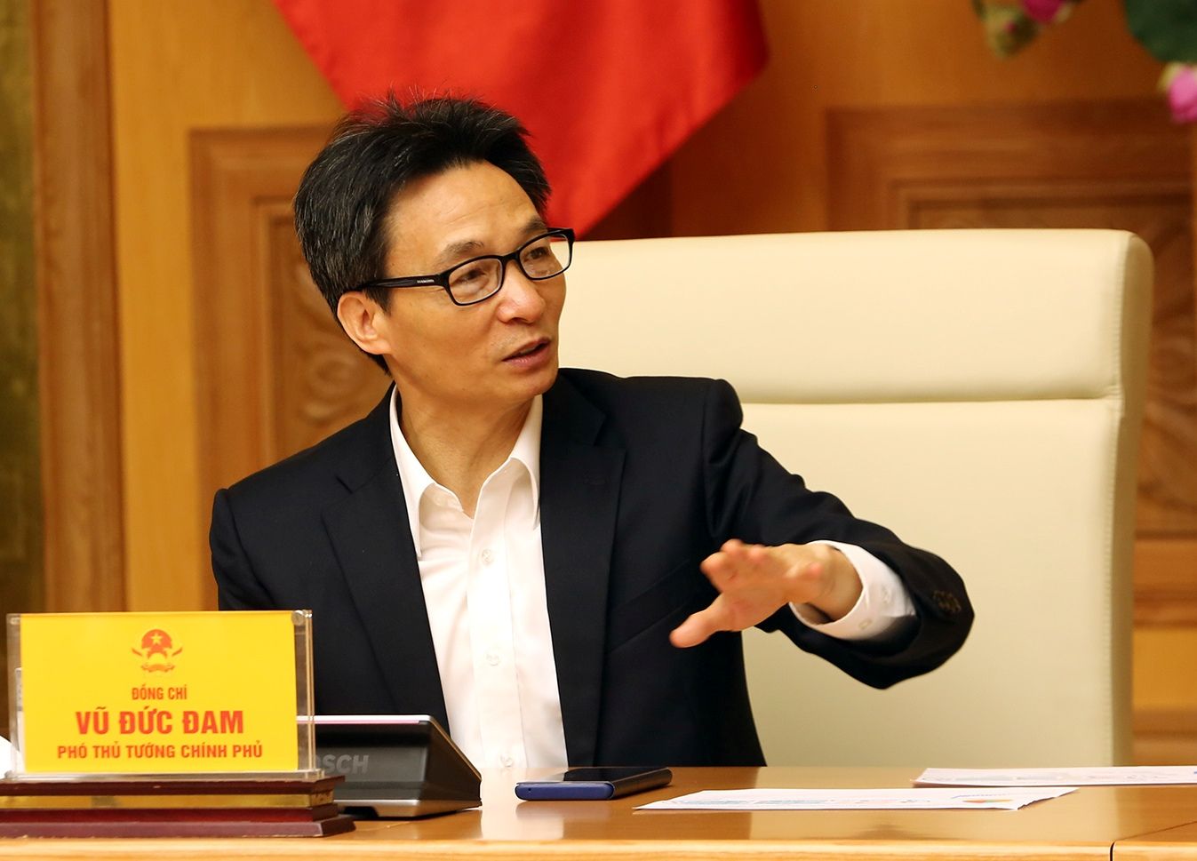 dich covid 19 kiem soat chat xuat nhap canh bo tri khu rieng phuc vu cho khach qua canh