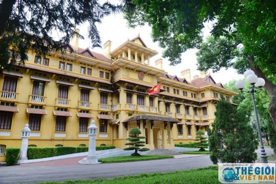 ngoai giao viet nam trong no luc phuc hoi va phat trien kinh te thoi hau covid 19