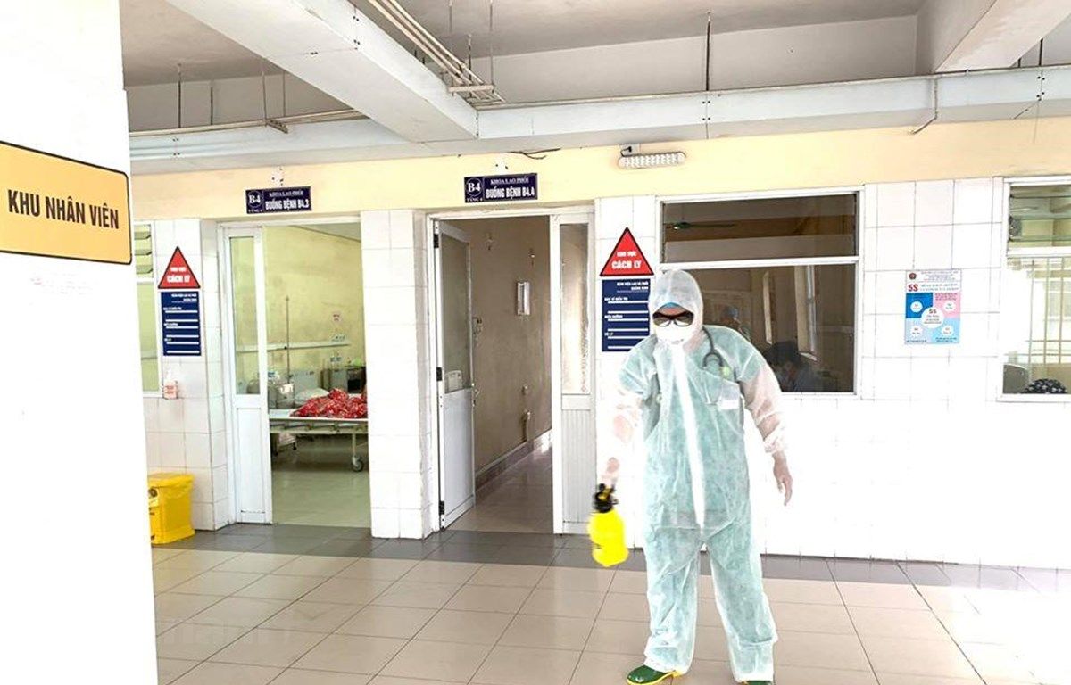 bn61 tai viet nam tu malaysia ve tan son nhat ngay 43