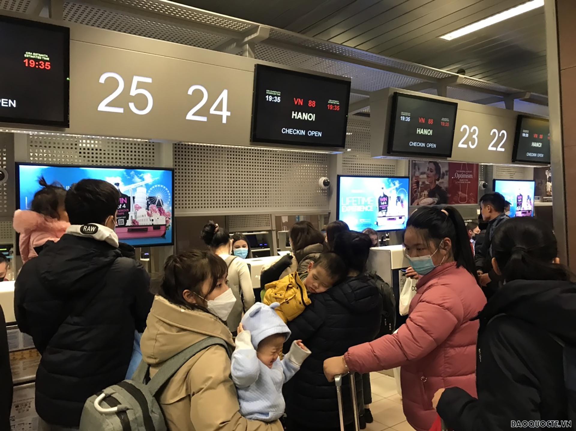 Cập nhật tình hình bảo hộ công dân tại sân bay quốc tế Henri Coandă, Bucharest, Romania