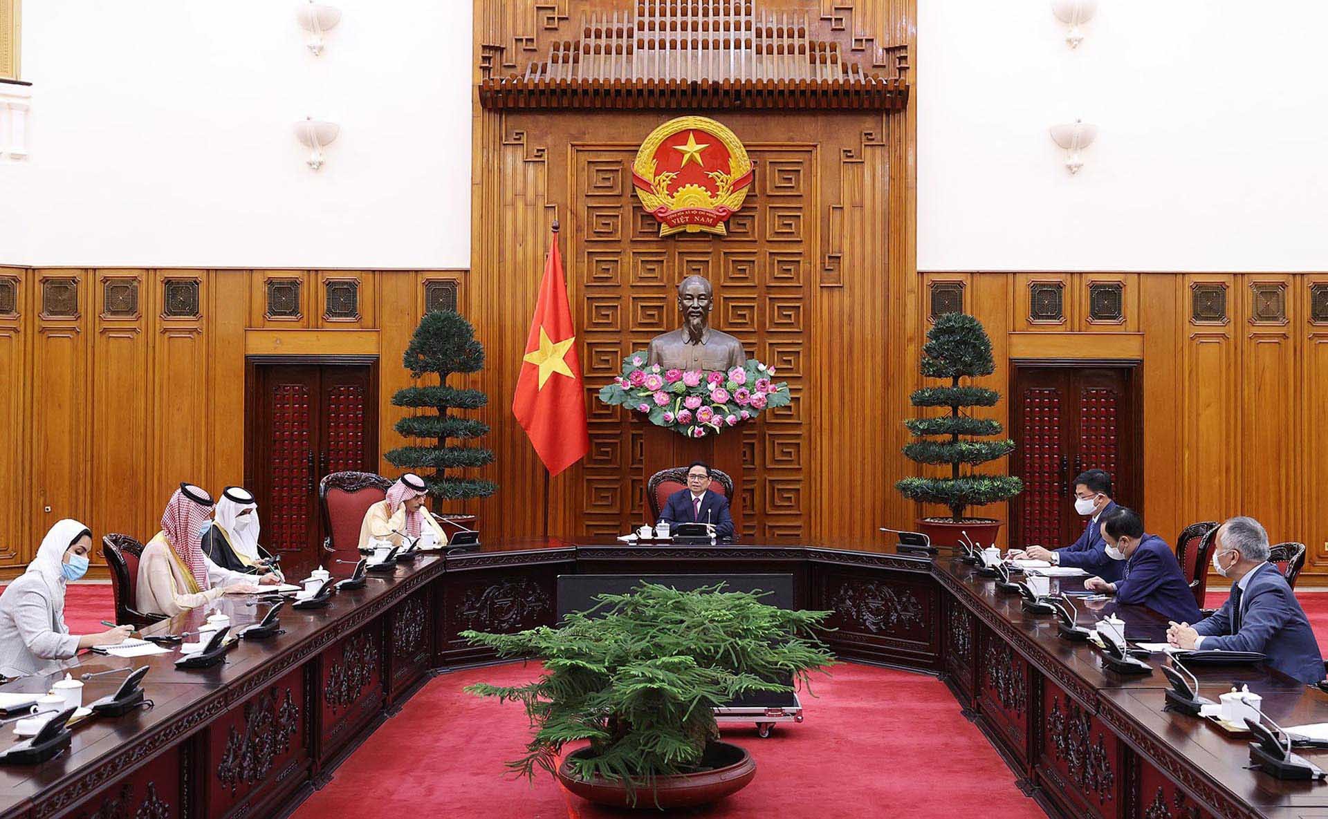 Thủ tướng Phạm Minh Chính tiếp Bộ trưởng Ngoại giao Saudi Arabia