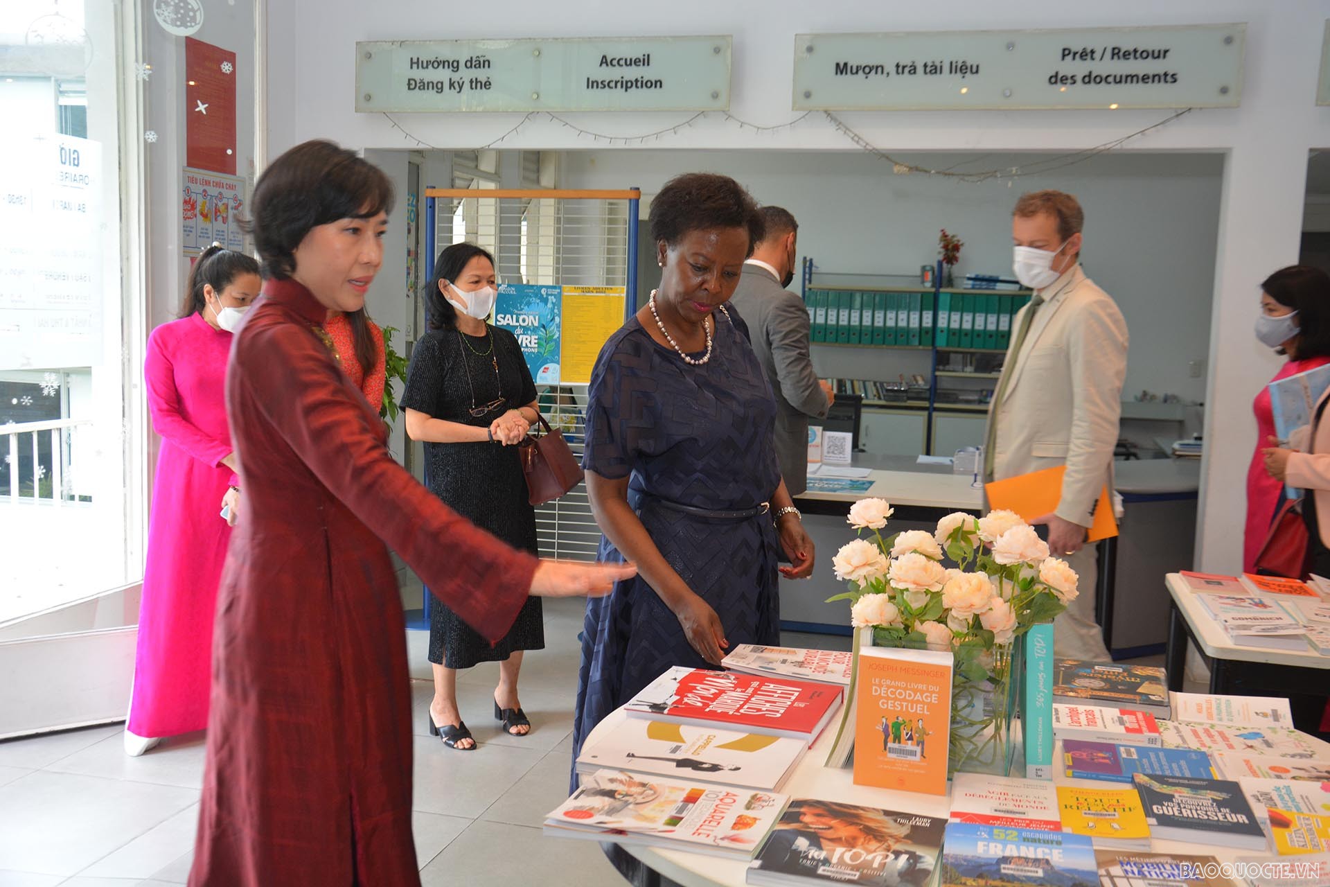 Tổng thư ký Tổ chức Quốc tế Pháp ngữ thăm IDECAF tại thành phố Hồ Chí Minh Tổng thư ký Tổ chức Quốc tế Pháp ngữ thăm IDECAF tại thành phố Hồ Chí Minh