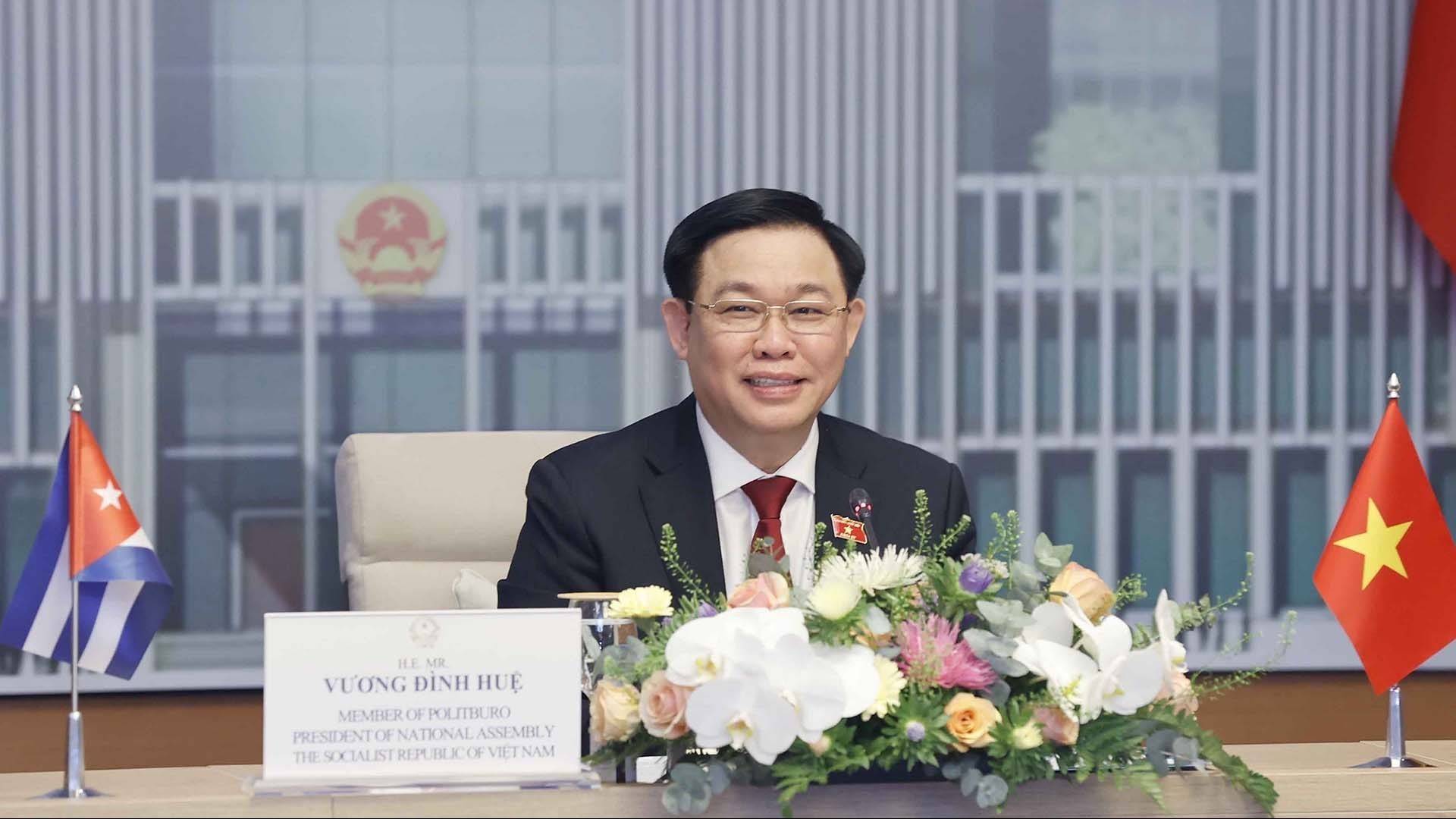 Chủ tịch Quốc hội Vương Đình Huệ hội đàm trực tuyến với Chủ tịch Quốc hội Chính quyền Nhân dân Cuba