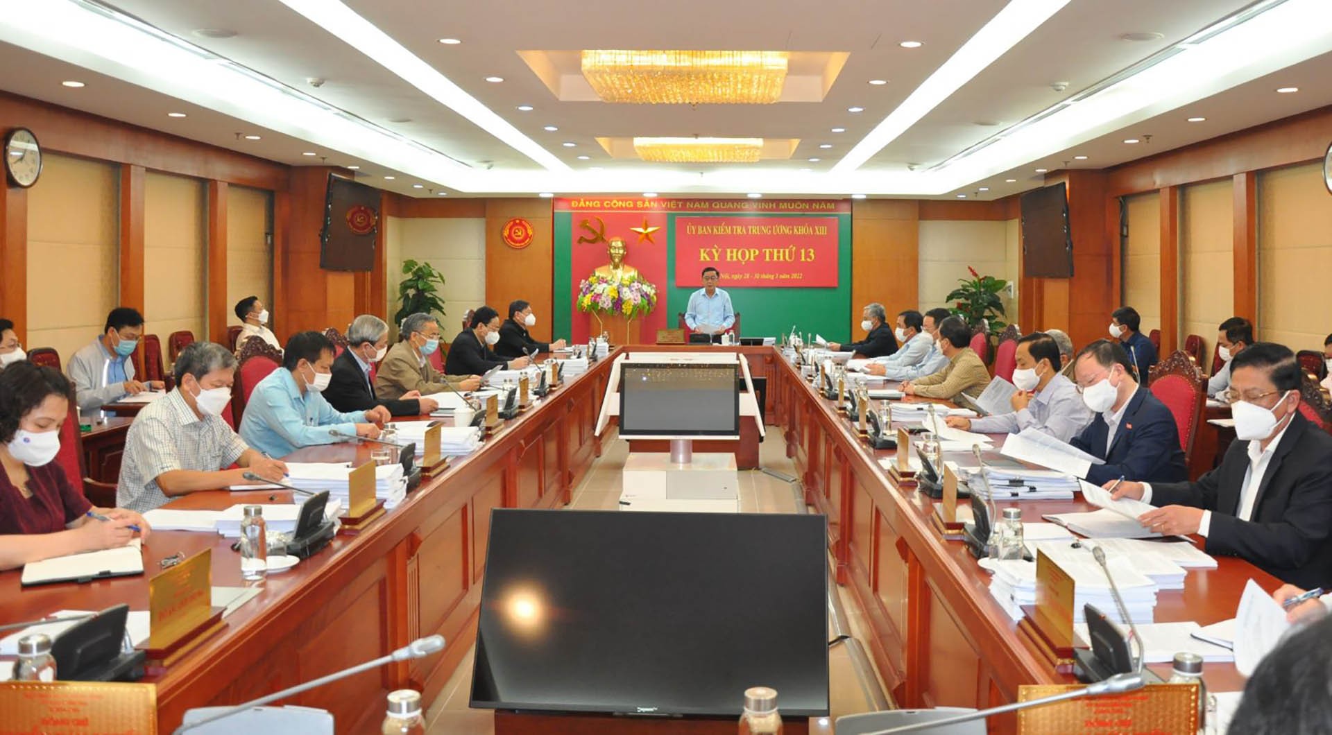 Từ ngày 28-31/3, tại Hà Nội, Ủy ban Kiểm tra Trung ương đã họp Kỳ thứ 13.