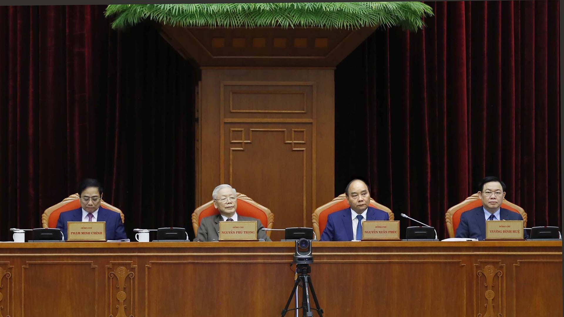 Các đồng chí lãnh đạo chủ trì hội nghị. (Nguồn: TTXVN)