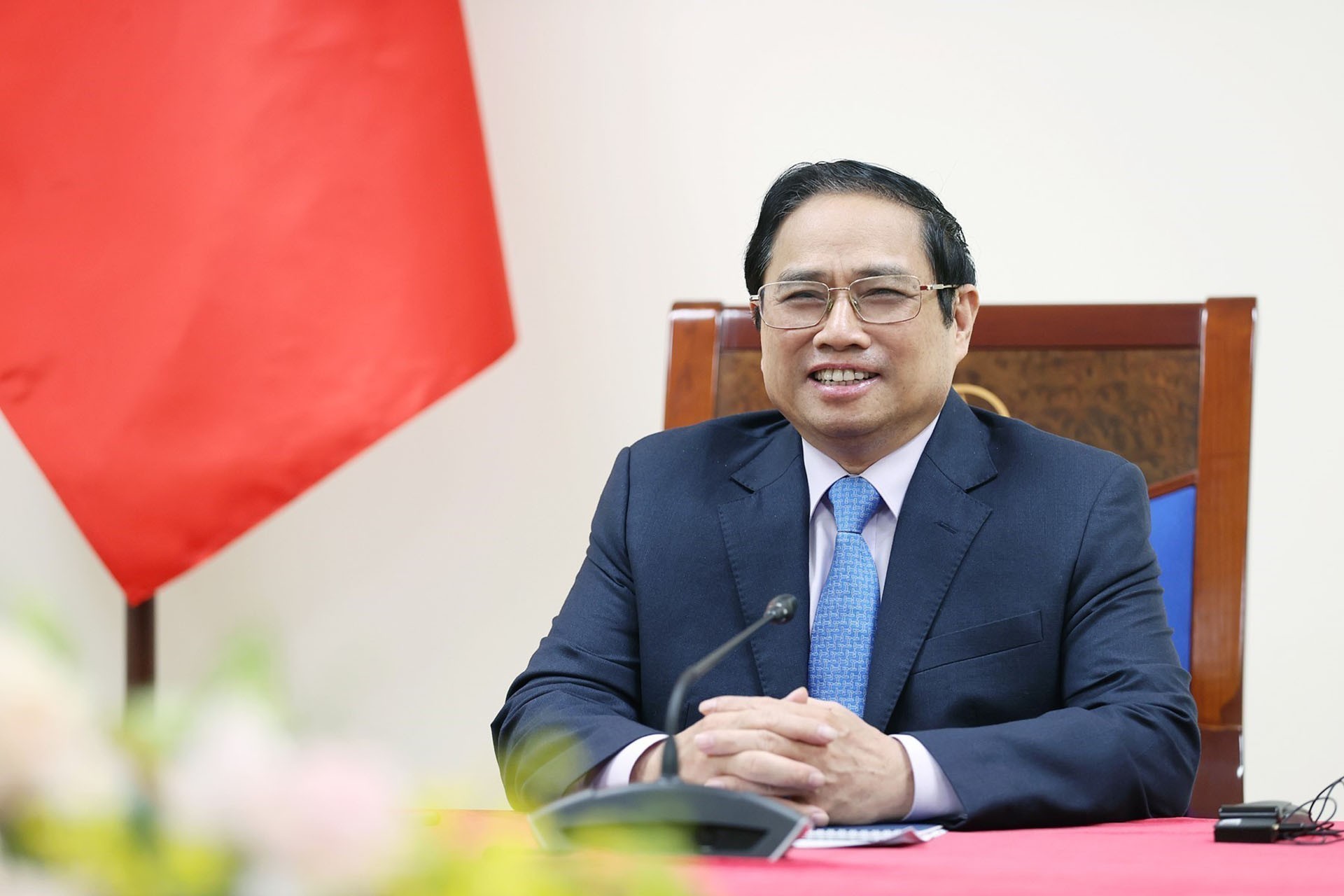 Thủ tướng Phạm Minh Chính điện đàm với Thủ tướng Italy Mario Draghi. (Nguồn: TTXVN)