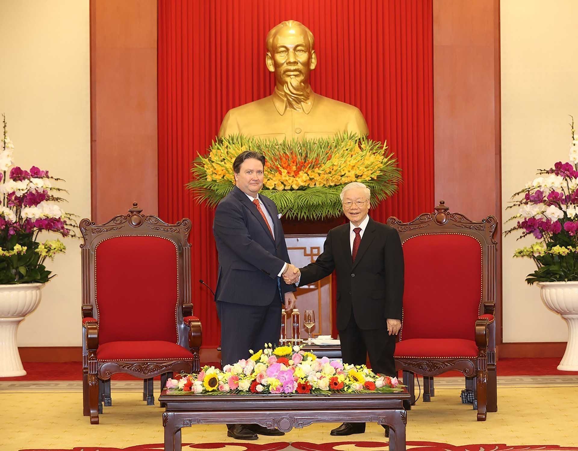 Tổng Bí thư Nguyễn Phú Trọng tiếp Đại sứ Hoa Kỳ Marc E. Knapper đến chào xã giao nhân dịp bắt đầu nhiệm kỳ công tác tại Việt Nam. (Nguồn: TTXVN)