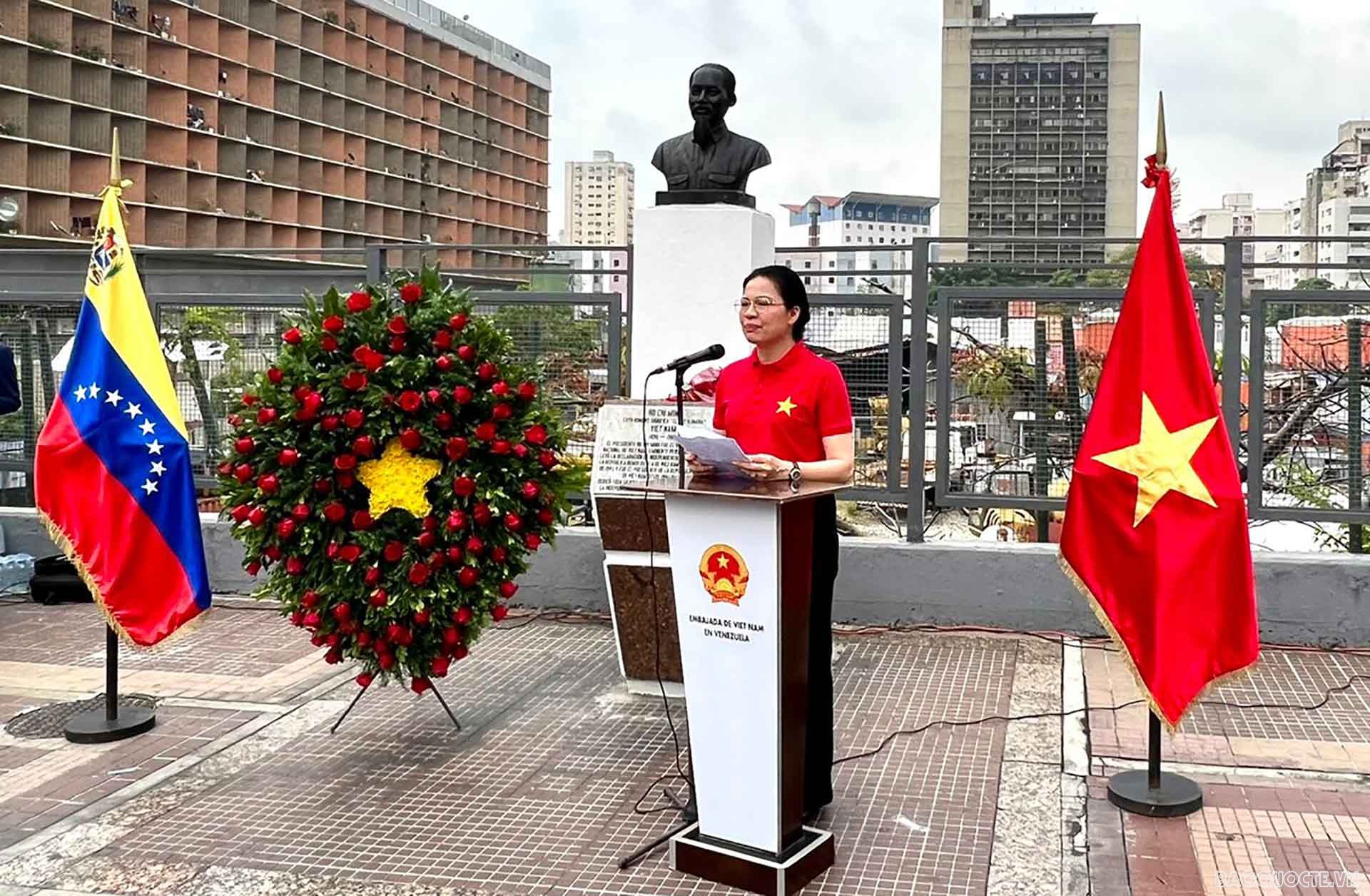 Ủy viên Trung ương Đảng, Chủ tịch Hội Liên hiệp Phụ nữ Việt Nam Hà Thị Nga phát biểu