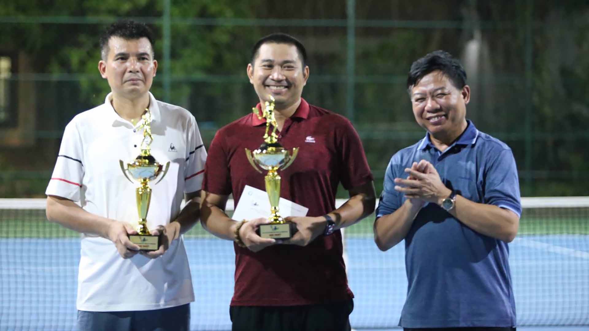 Giải tennis chào mừng 47 năm ngày thống nhất đất nước tại Campuchia Giải tennis chào mừng 47 năm ngày thống nhất đất nước tại Campuchia