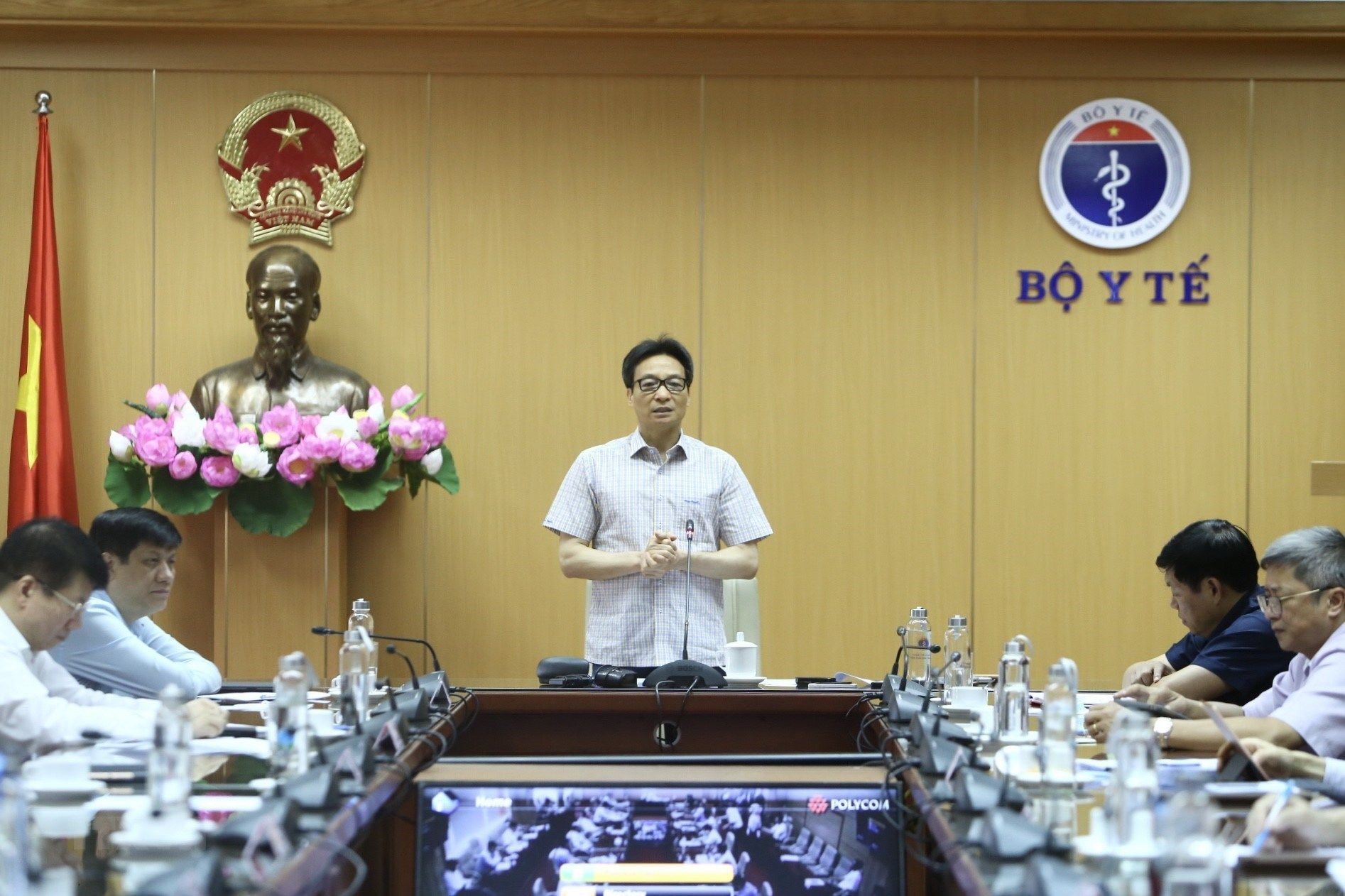 Phòng chống dịch Covid-19: Tiếp tục thực hiện việc kiểm soát chặt chẽ việc nhập cảnh vào Việt Nam phong chong dich covid 19 tiep tuc thuc hien viec kiem soat chat che viec nhap canh vao viet nam