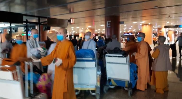 cong dan viet nam tu myanmar ve nuoc duoc kiem tra y te va cach ly tap trung theo quy dinh