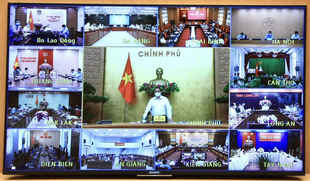 Thủ tướng Phạm Minh Chính chỉ đạo họp trực tuyến toàn quốc trước diễn biến mới của dịch COVID-19