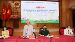 Tổng Bí thư Nguyễn Phú Trọng tiếp xúc cử tri, vận động bầu cử ở Hà Nội