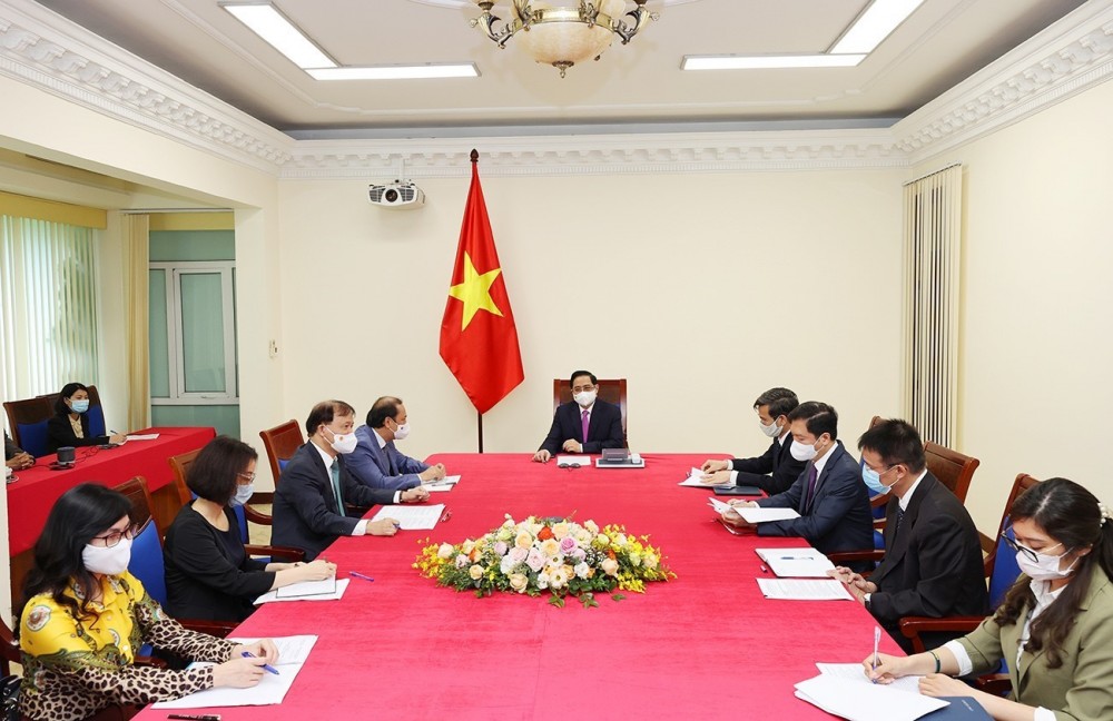 Thủ tướng Phạm Minh Chính điện đàm với Thủ tướng Thái Lan Prayut Chan-o-cha