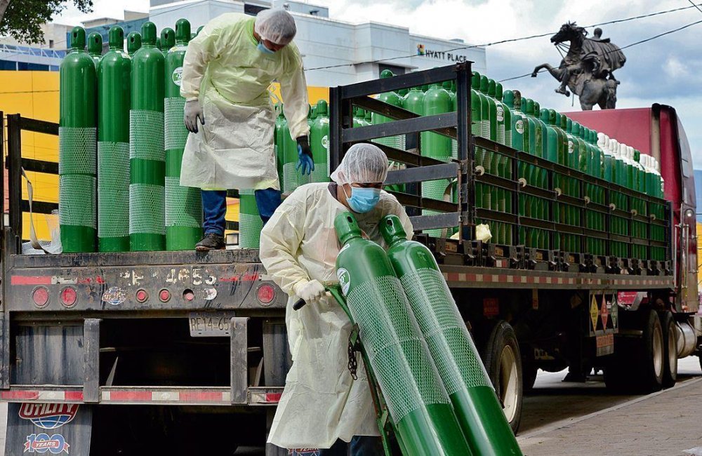 Ấn Độ thời gian qua đã phải trải qua tình trạng thiếu hụt oxy y tế trầm trọng. (Nguồn: Tribune India) 
