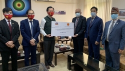 Việt Nam hỗ trợ Nepal phòng, chống dịch Covid-19