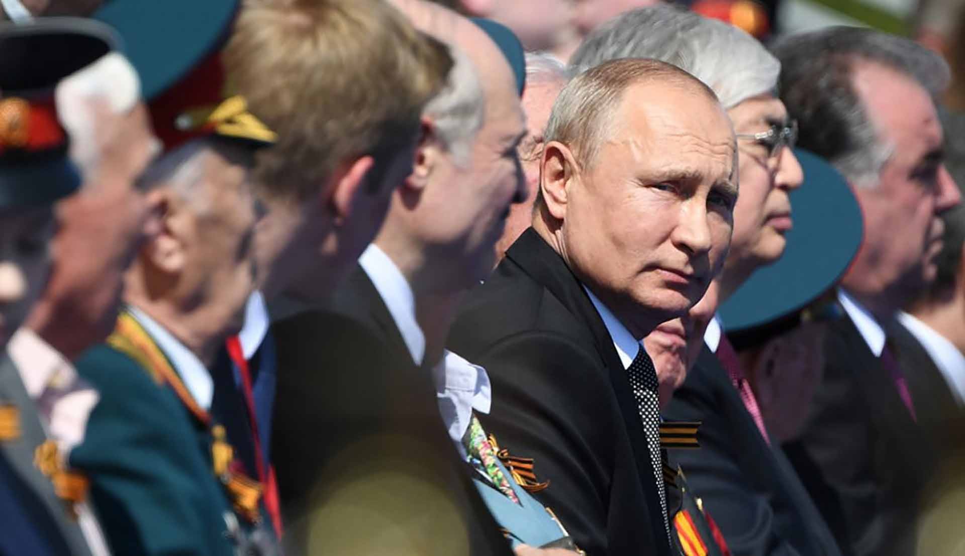 Phát biểu của Tổng thống Nga Putin và màn duyệt binh ngắn tạo ra những bất ngờ nhất định. 