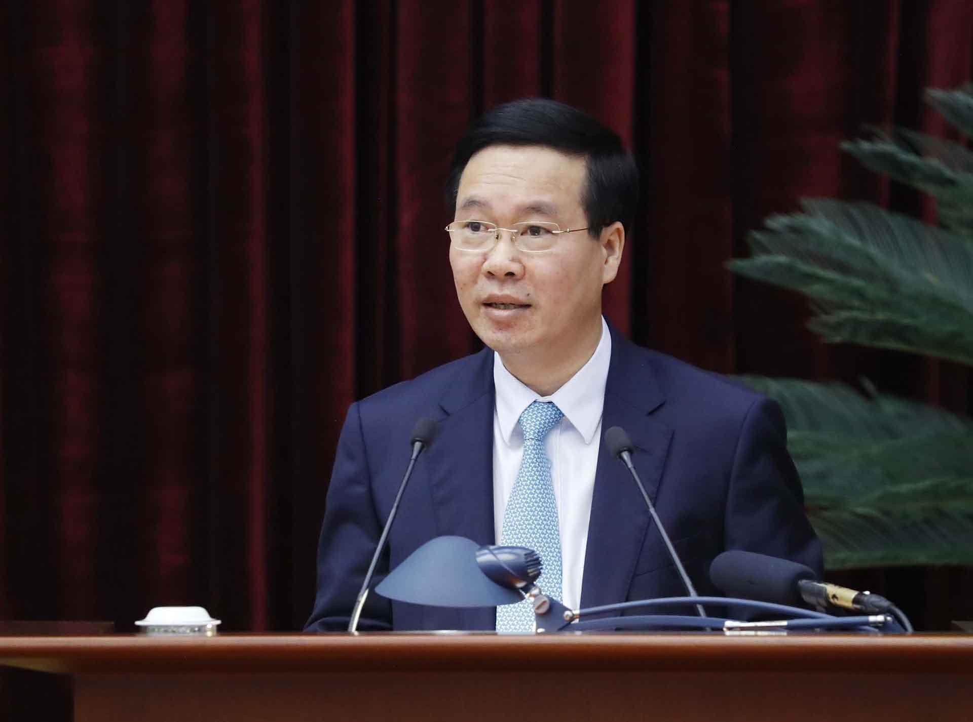 Ủy viên Bộ Chính trị, Thường trực Ban Bí thư Võ Văn Thưởng phát biểu kết luận hội nghị. (Nguồn: TTXVN) Ủy viên Bộ Chính trị, Thường trực Ban Bí thư Võ Văn Thưởng phát biểu kết luận hội nghị. (Nguồn: TTXVN)