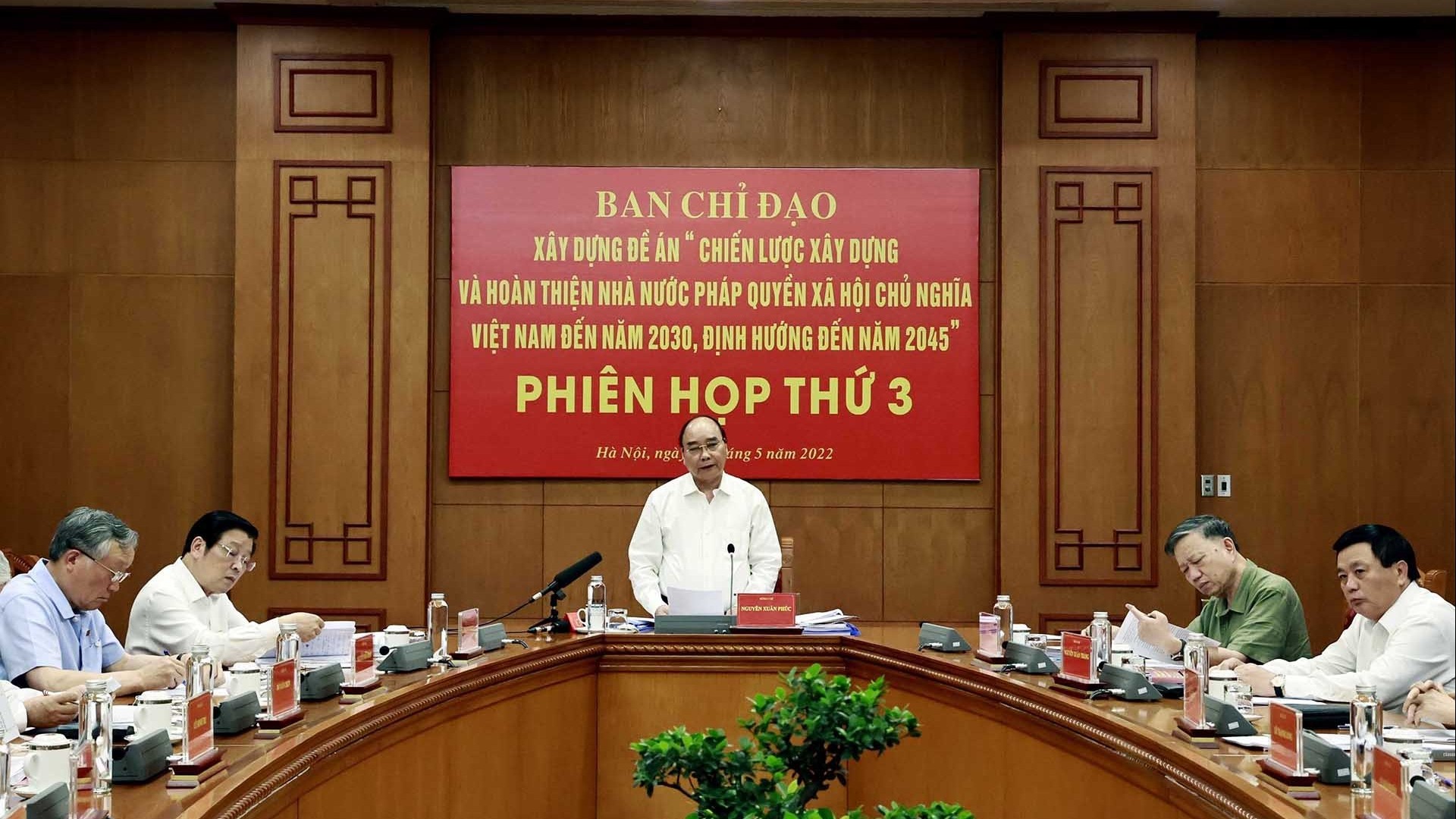 chu tich nuoc chu tri phien hop thu ba ban chi dao xay dung de an chien luoc xay dung nha nuoc phap quyen