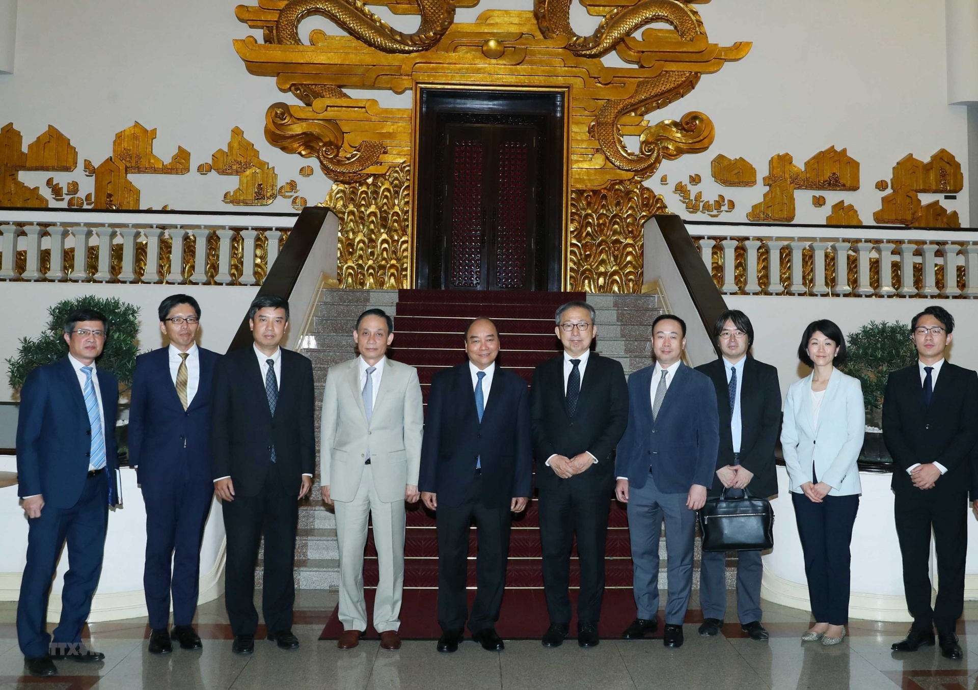 thu tuong nguyen xuan phuc tiep dai su nhat ban tai viet nam 117222