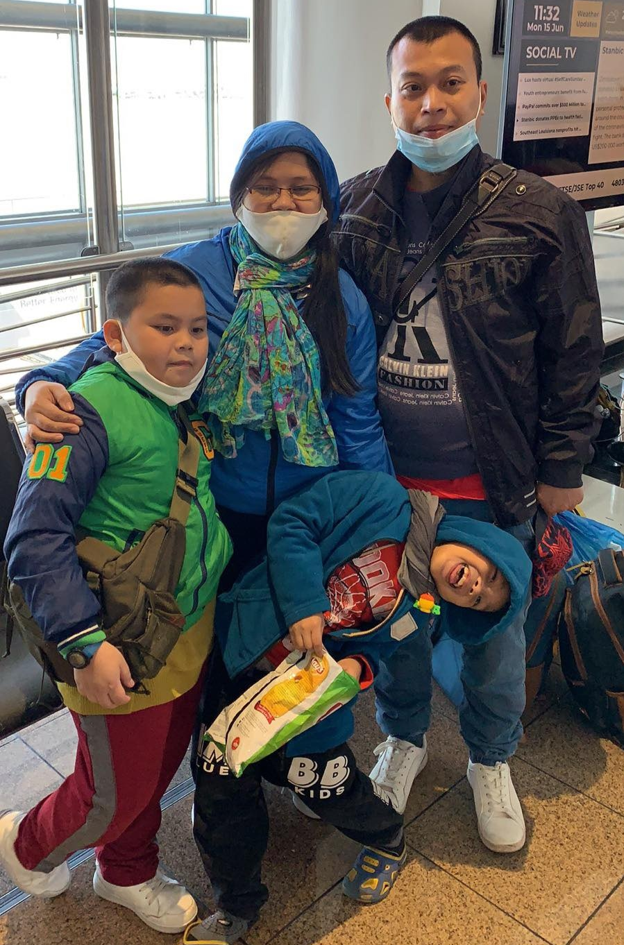 dua 69 cong dan viet nam tu mot so quoc gia chau phi ve nuoc an toan 4