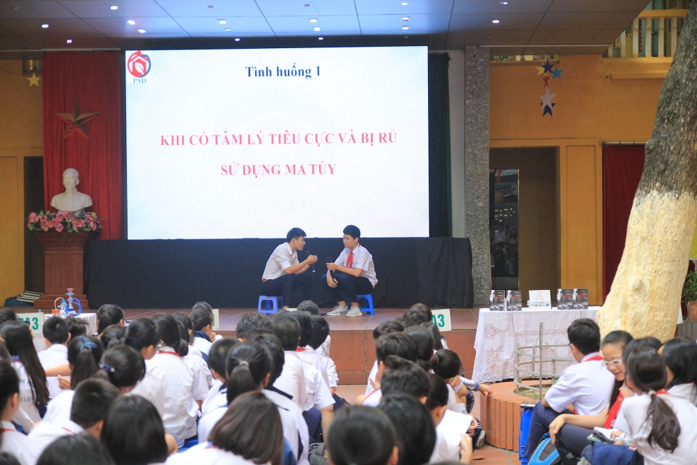 Tăng cường công tác phổ biến, tuyên truyền, giáo dục pháp luật về phòng chống HIV/AIDS, ma túy, mại dâm và kỹ năng phòng chống AIDS, ma túy, mại dâm, tệ nạn xã hội cho giáo viên, phụ huynh và học sinh, sinh viên. Tăng cường công tác phổ biến, tuyên truyền, giáo dục pháp luật về phòng chống HIV/AIDS, ma túy, mại dâm và kỹ năng phòng chống AIDS, ma túy, mại dâm, tệ nạn xã hội cho giáo viên, phụ huynh và học sinh, sinh viên.