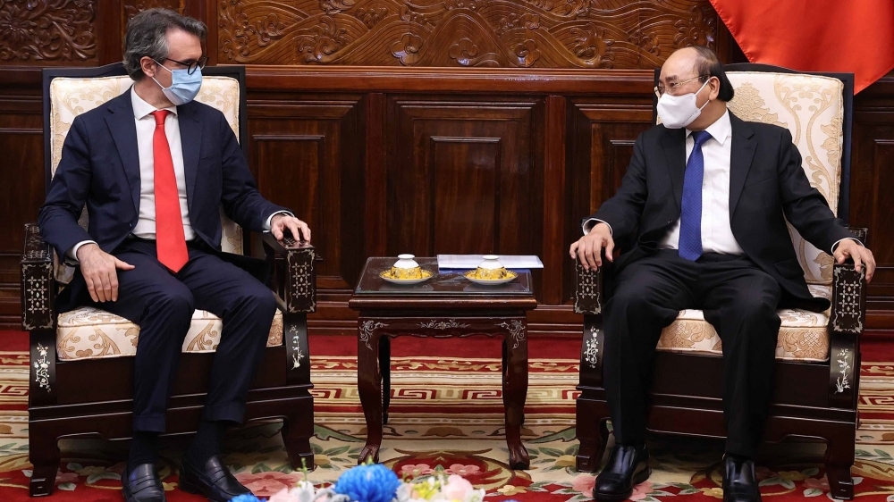 chu tich nuoc nguyen xuan phuc tiep dai su truong phai doan eu tai viet nam