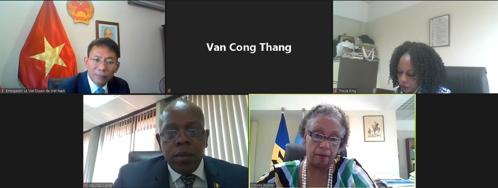 Đại sứ quán Việt Nam tại Venezuela đã tổ chức cuộc họp trực tuyến với Bộ Ngoại giao và Ngoại thương Barbados thảo luận các lĩnh vực hợp tác giữa hai quốc gia. Đại sứ quán Việt Nam tại Venezuela đã tổ chức cuộc họp trực tuyến với Bộ Ngoại giao và Ngoại thương Barbados thảo luận các lĩnh vực hợp tác giữa hai quốc gia.