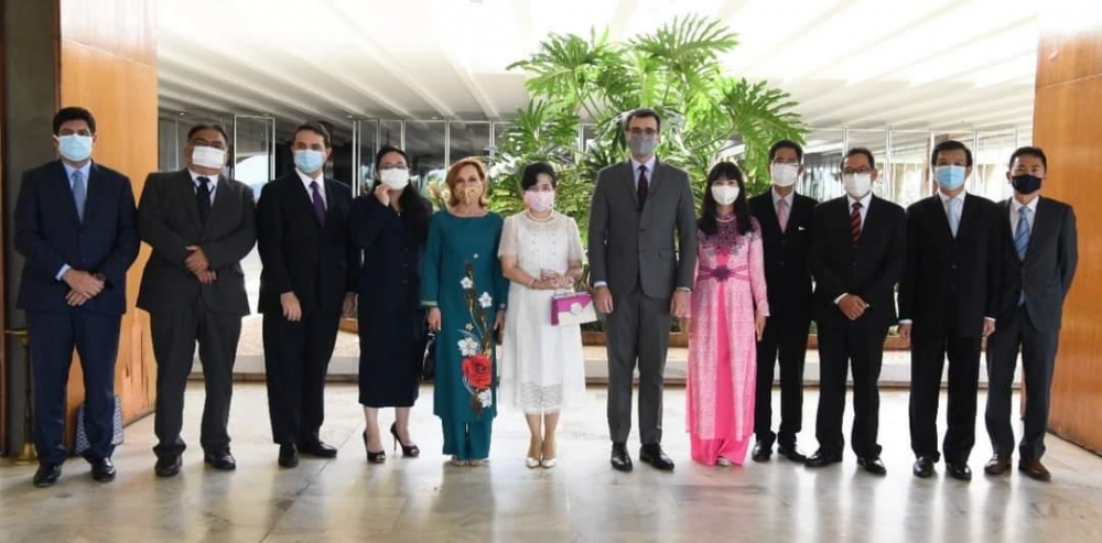 Bộ trưởng Bộ Ngoại giao Brazil Carlos Alberto Franco França đã tiếp các Đại sứ ASEAN tại thủ đô Brasilia