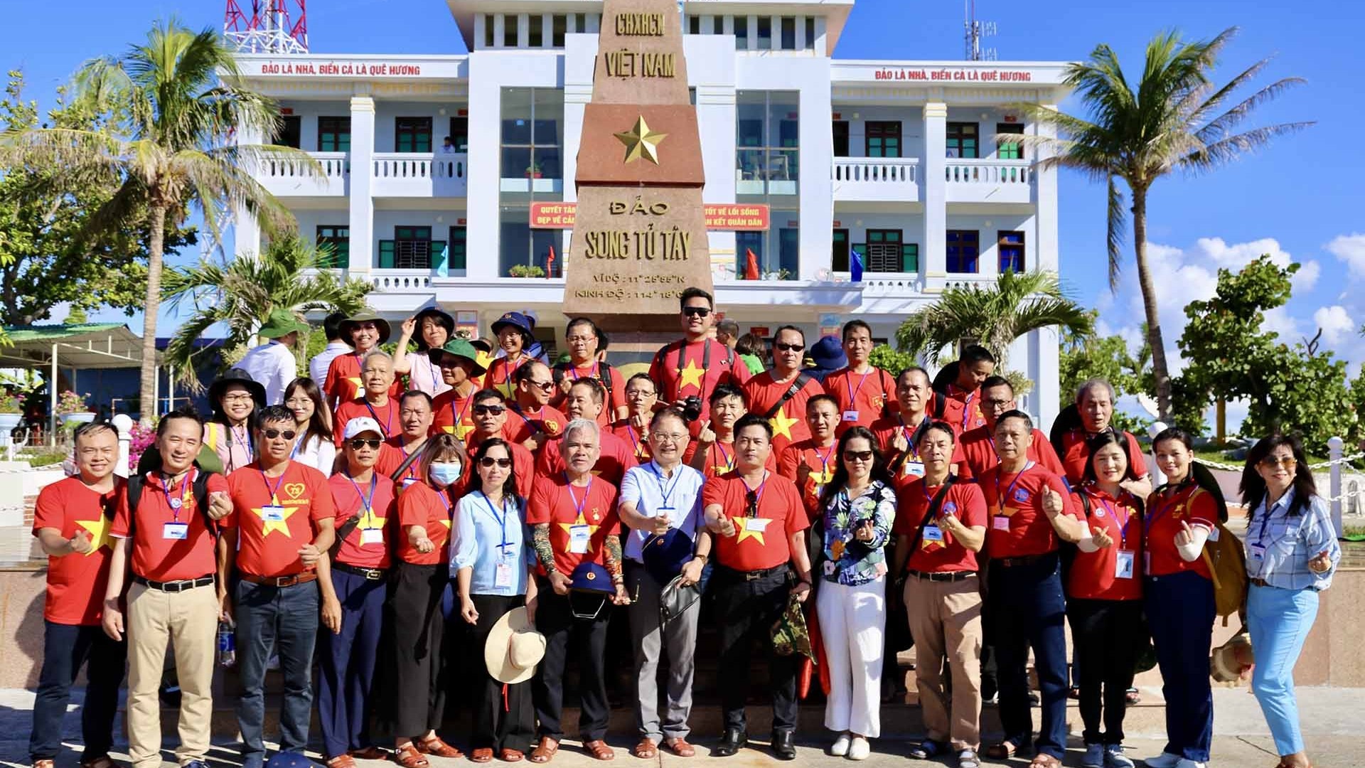 Công tác người Việt Nam ở nước ngoài: Triển khai toàn diện và mạnh mẽ hơn như yêu cầu của Đại hội XIII của Đảng