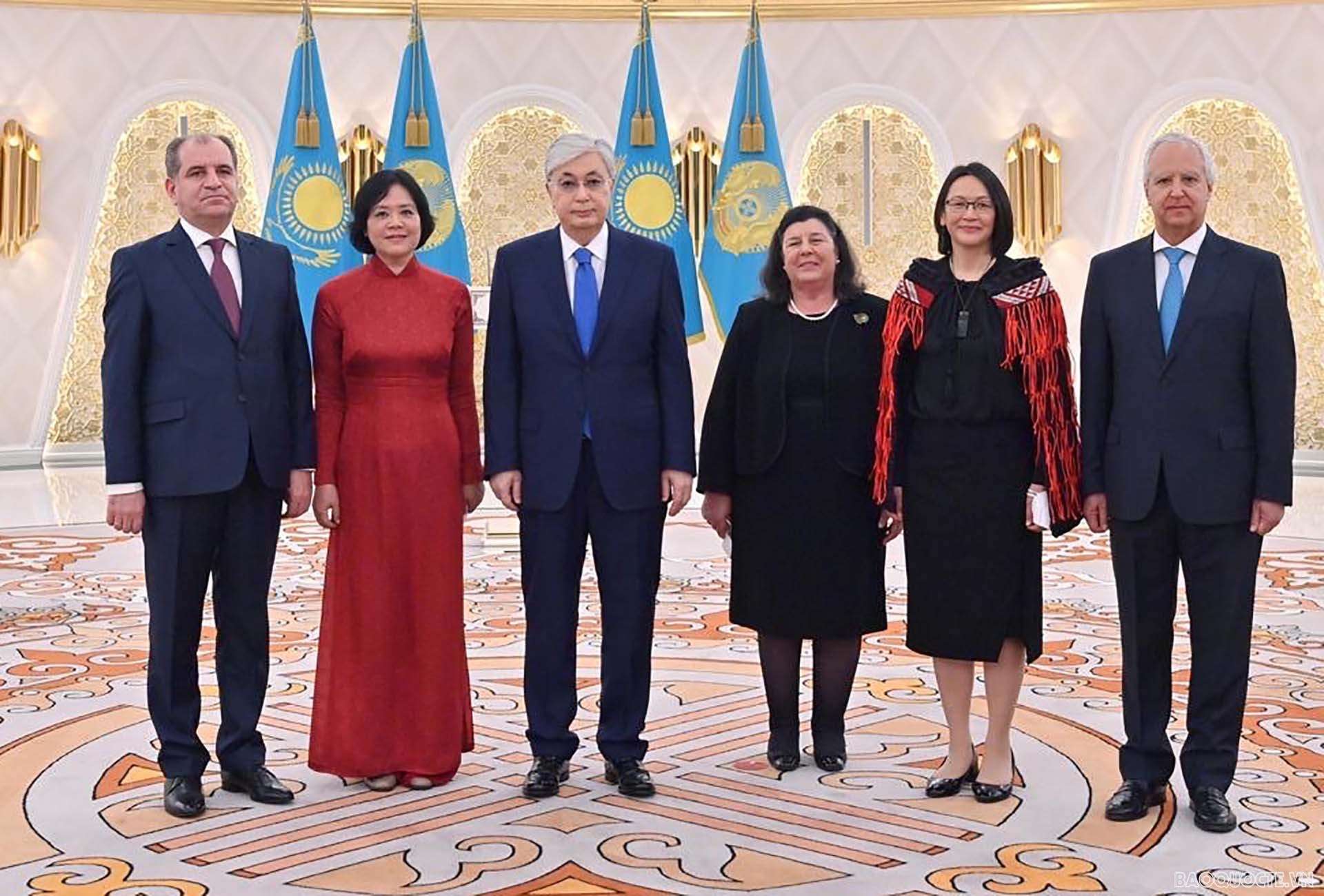 Đại sứ Phạm Thái Như Mai trình Thư ủy nhiệm lên Tổng thống Kazakhstan