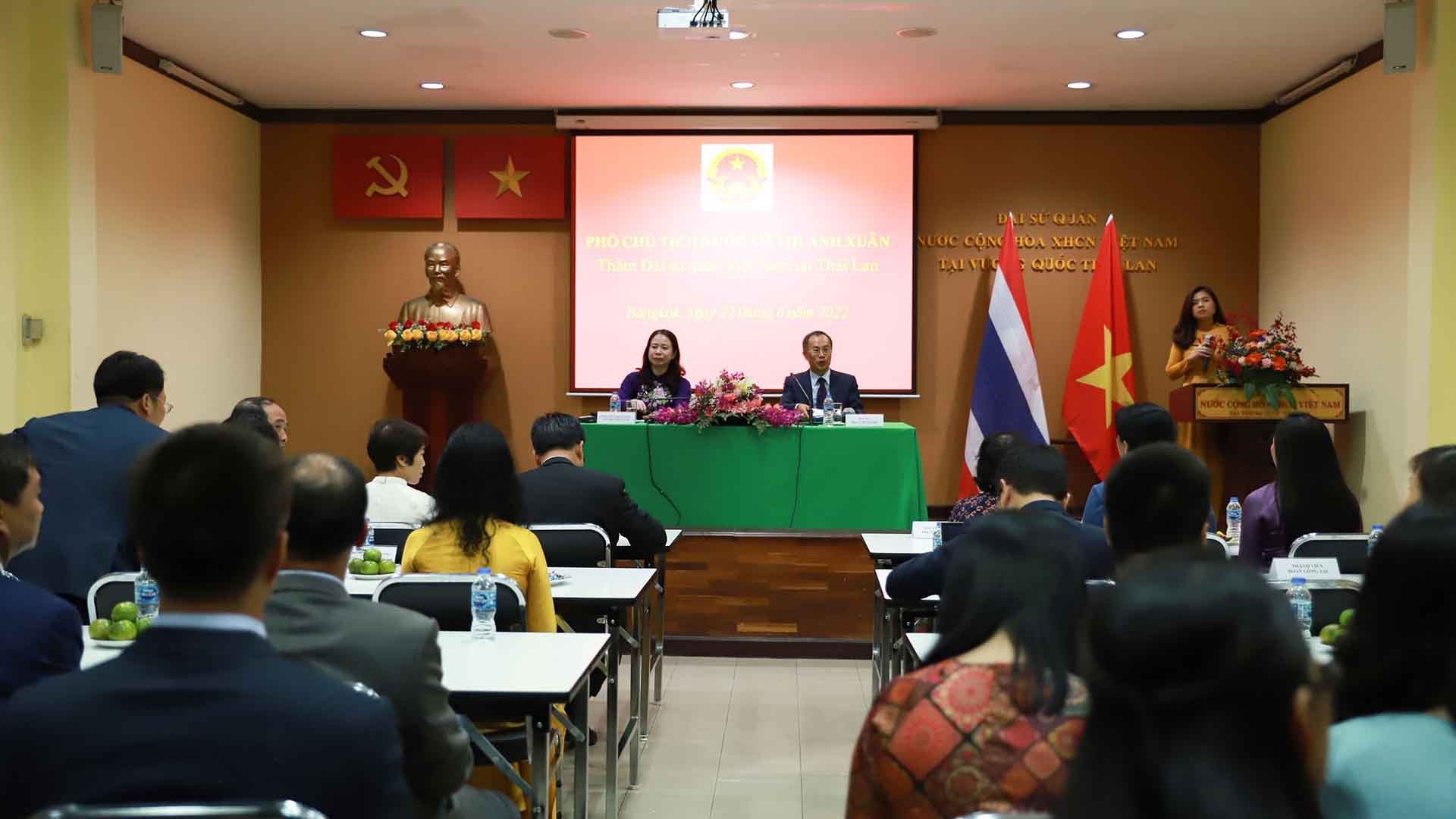 Phó Chủ tịch nước Võ Thị Ánh Xuân thăm Đại sứ quán Việt Nam tại Thái Lan