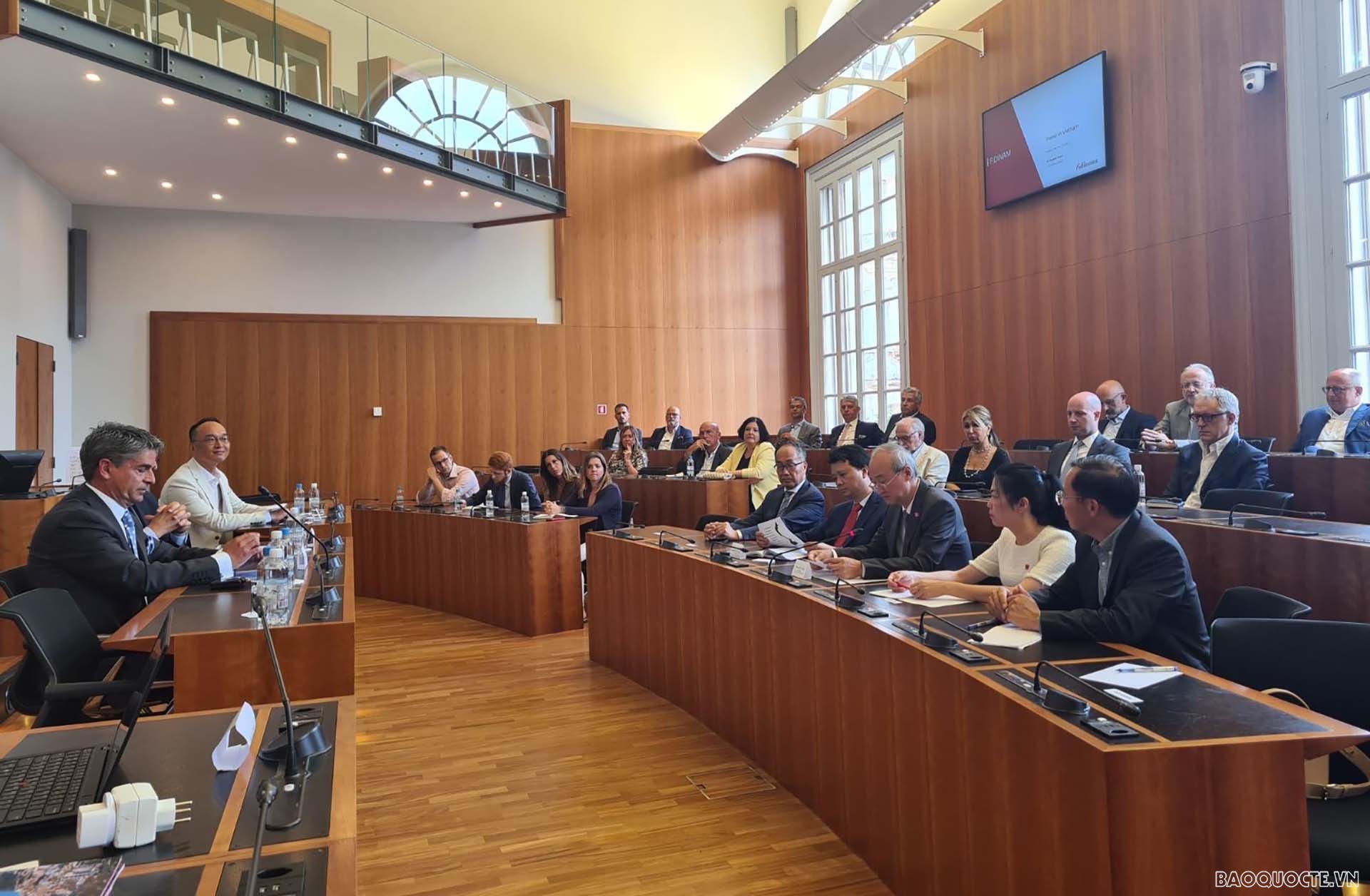 Tăng cường hoạt động xúc tiến thương mại, đầu tư vào Việt Nam tại Thụy Sỹ