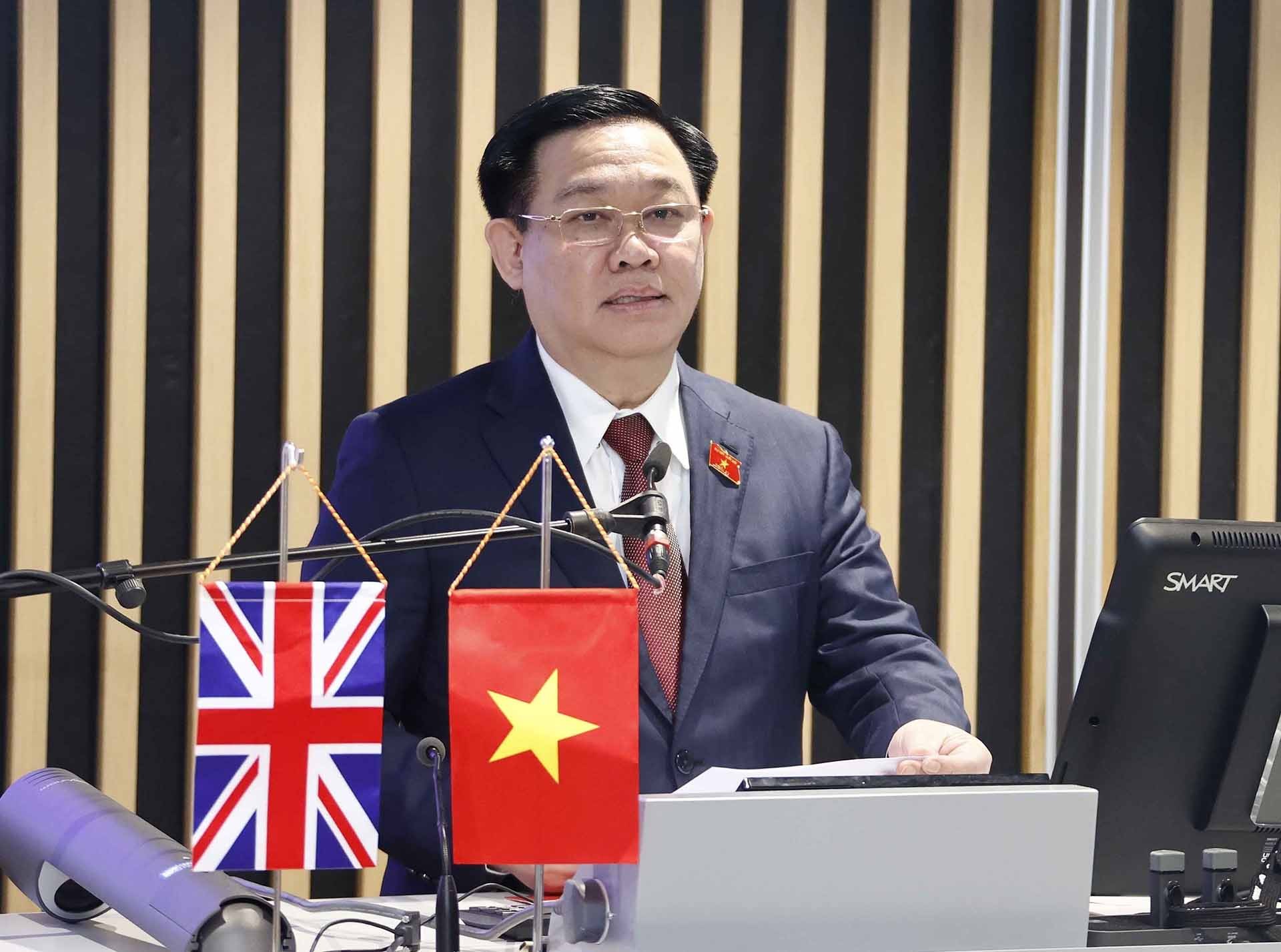 Việt Nam mong muốn và sẽ tạo điều kiện để các trường uy tín của Anh mở phân hiệu đại học tại Việt Nam