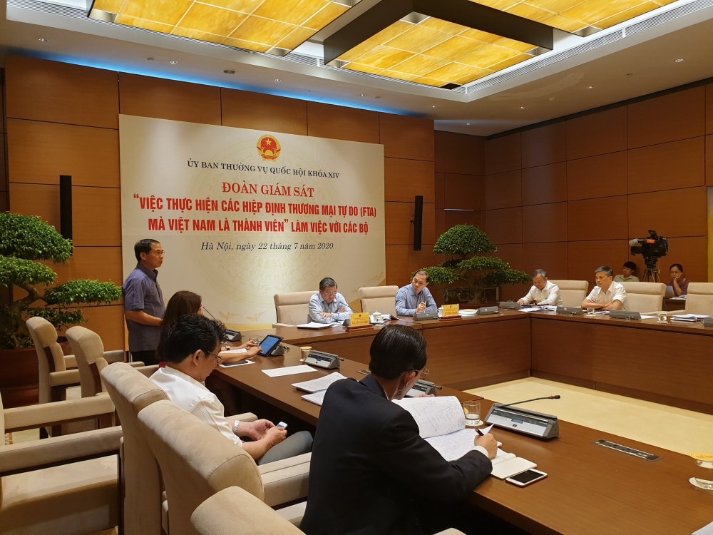 doan giam sat cua uy ban thuong vu quoc hoi lam viec voi cac co quan chinh phu ve viec thuc hien cac fta