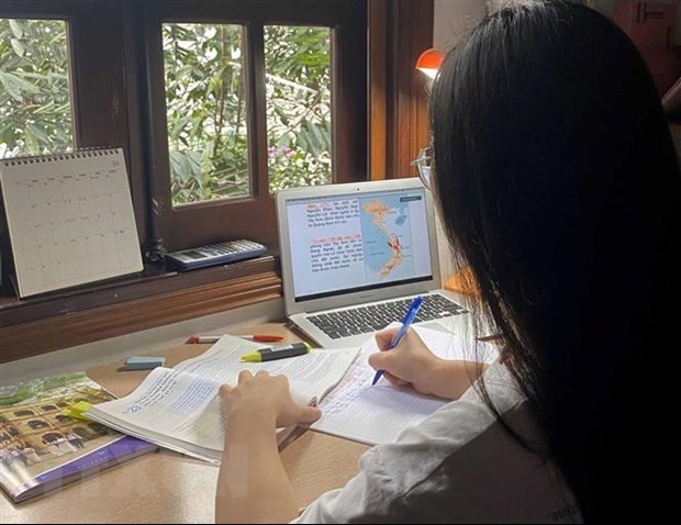 Chuyên gia lo ngại sang chấn tâm lý khi học online quá lâu