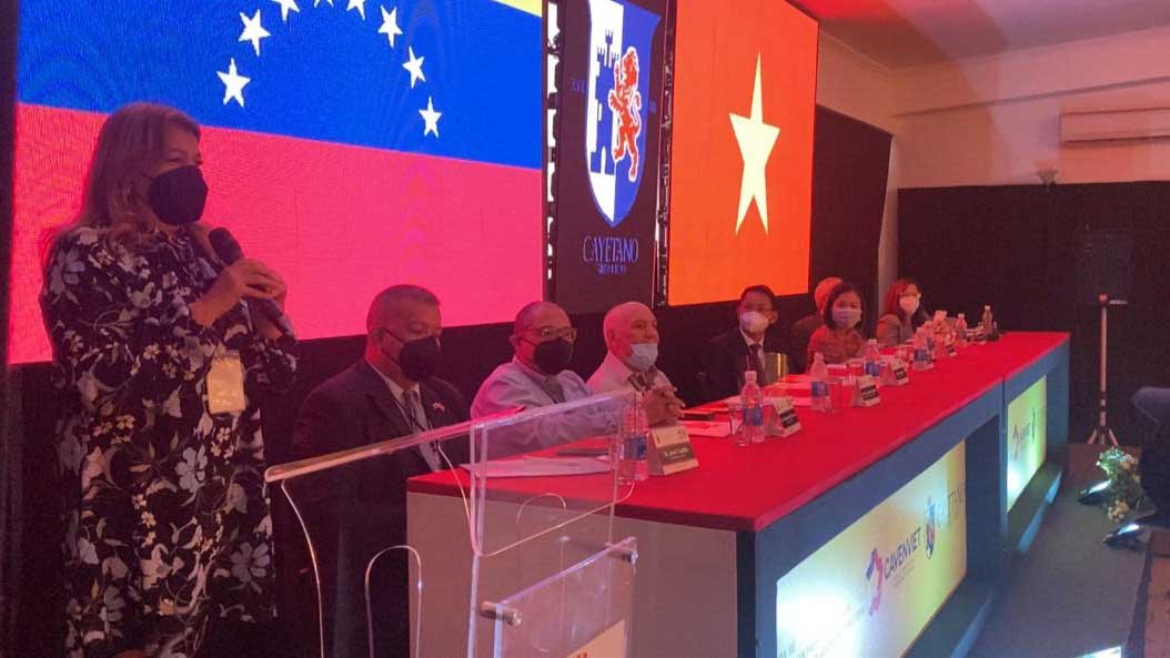 Đại sứ quán Việt Nam tại Venezuela đã phối hợp với Phòng Thương mại Venezuela - Việt Nam (CAVENVIET) tổ chức hội thảo với chủ đề “Thúc đẩy giao dịch thương mại giữa Việt Nam và Venezuela