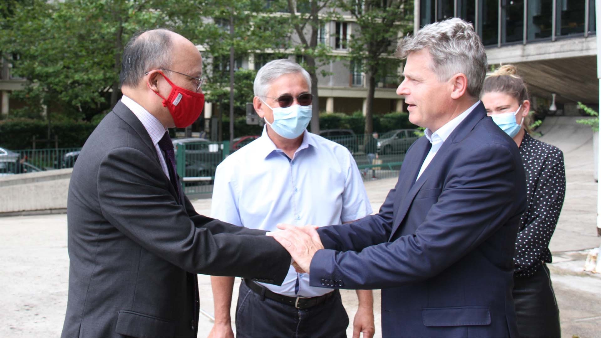 dai su dinh toan thang chao bi thu toan quoc dang cong san phap fabien roussel