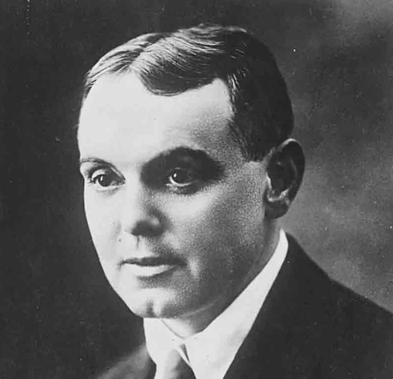 Nhà viết tiểu thuyết Mac Orlan. Nhà viết tiểu thuyết Mac Orlan.