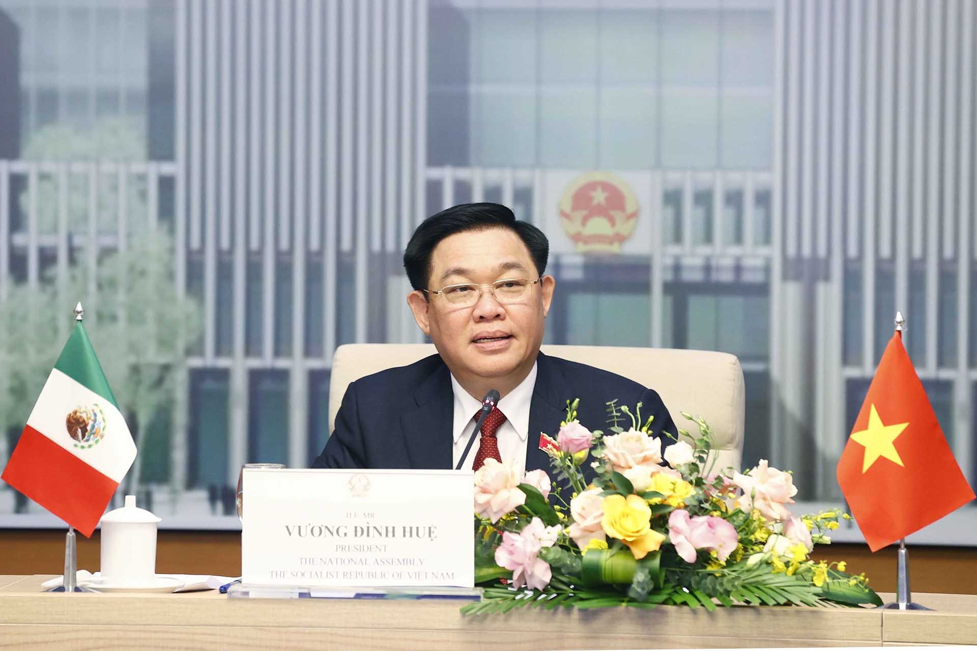 Chủ tịch Quốc hội Vương Đình Huệ phát biểu. (Nguồn: TTXVN)