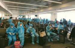 Dịch Covid-19: Hơn 340 công dân Việt Nam từ Australia về nước an toàn