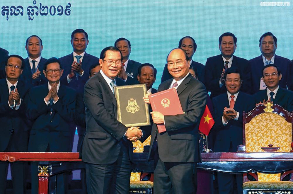 Việt Nam và Campuchia chính thức pháp lý hóa 84% biên giới sau lễ ký các văn kiện hôm 5/10/2019. ngoai-giao-gop-phan-bao-ve-vung-chac-doc-lap-chu-quyen-thong-nhat-va-toan-ven-lanh-tho