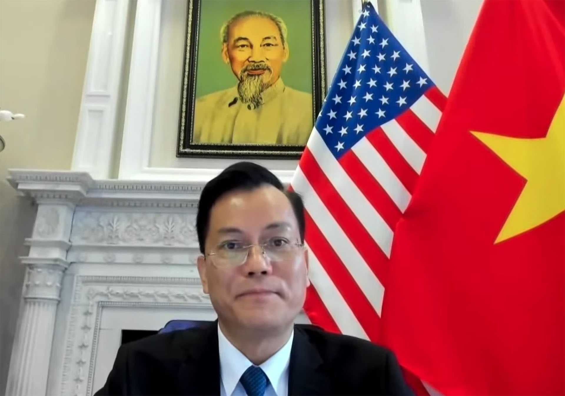 Đại sứ Hà Kim Ngọc dự hội thảo về khắc phục hậu quả chiến tranh do Viện Hòa bình Hoa Kỳ tổ chức