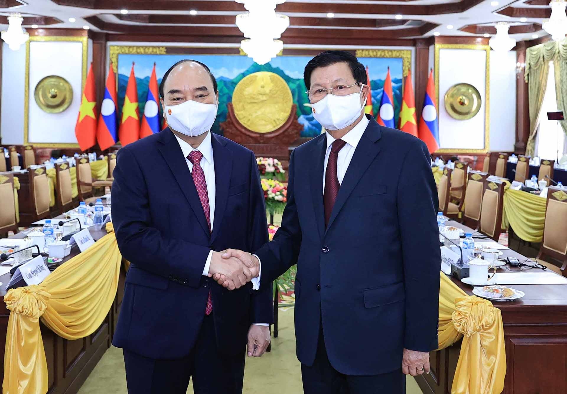 Tổng Bí thư, Chủ tịch nước Lào Thongloun Sisoulith và Chủ tịch nước Nguyễn Xuân Phúc. (Nguồn: TTXVN)